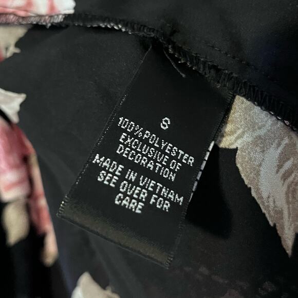 Iz Byer Lace-Trim Off Shoulder Blouse - Size S - Picture 6 of 7